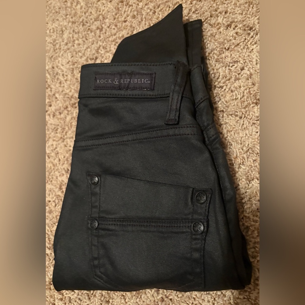 Rock & Republic Skinny leather like pants NWOT